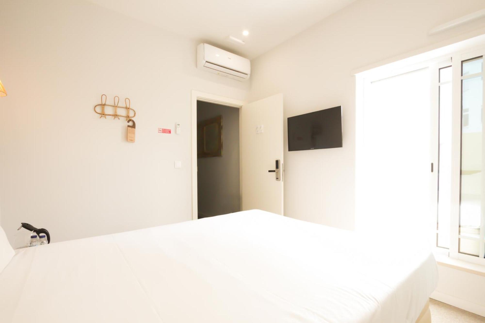 Ptm Downtown Hostel&Suites Портиман Екстериор снимка